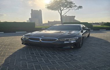 منتج المزاد